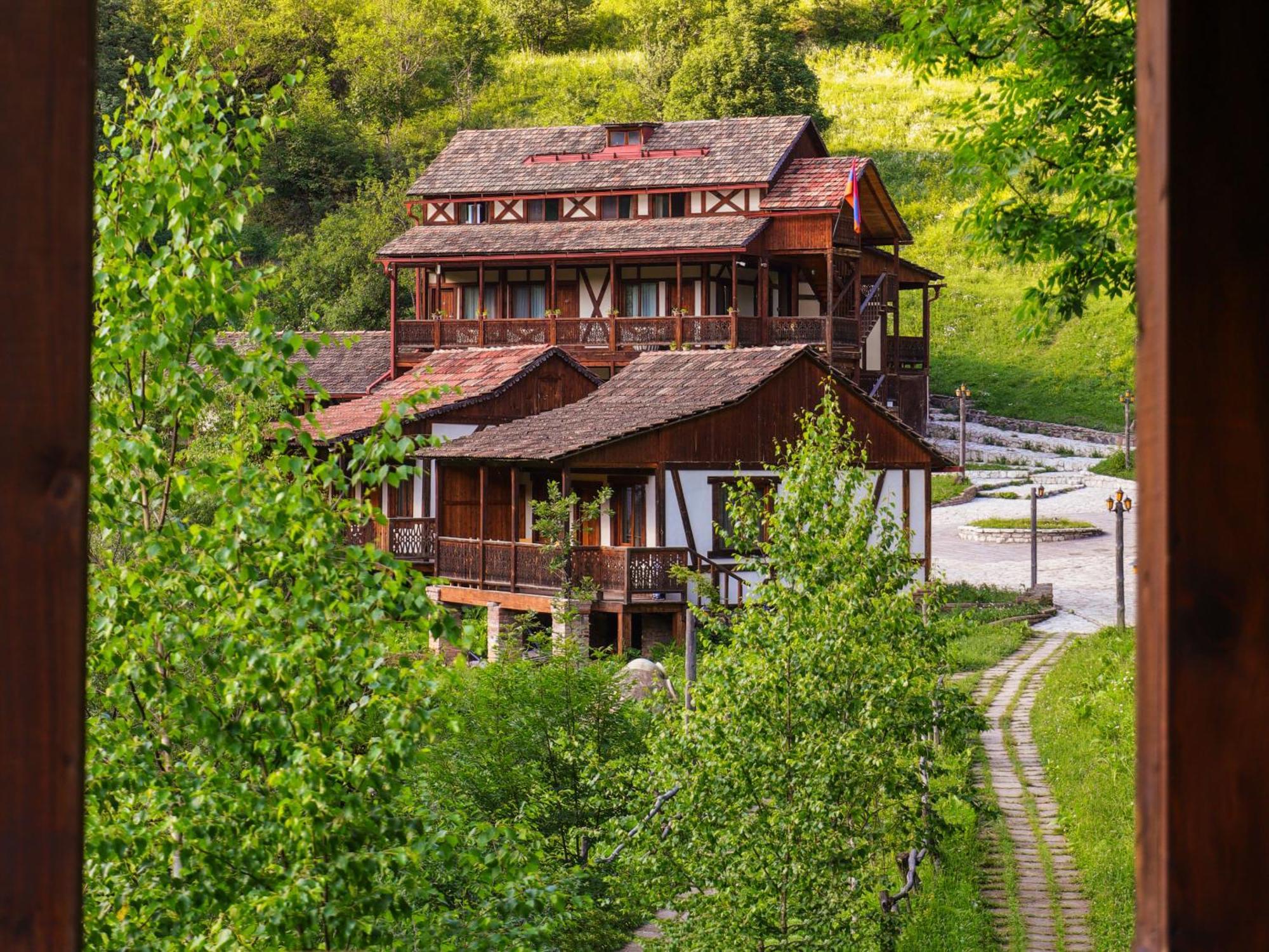 Ecokayan Dilijan Resort Hotel Esterno foto